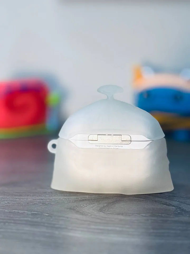 transparent Classic AirPods Case