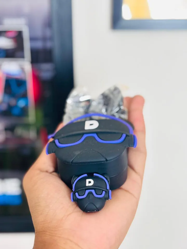 Goggles Charger Cover