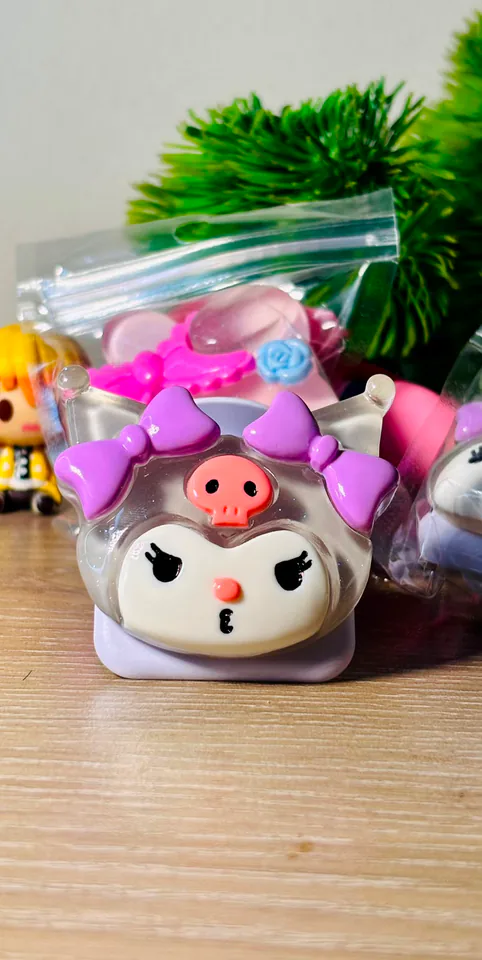 Kuromi Phone Holder