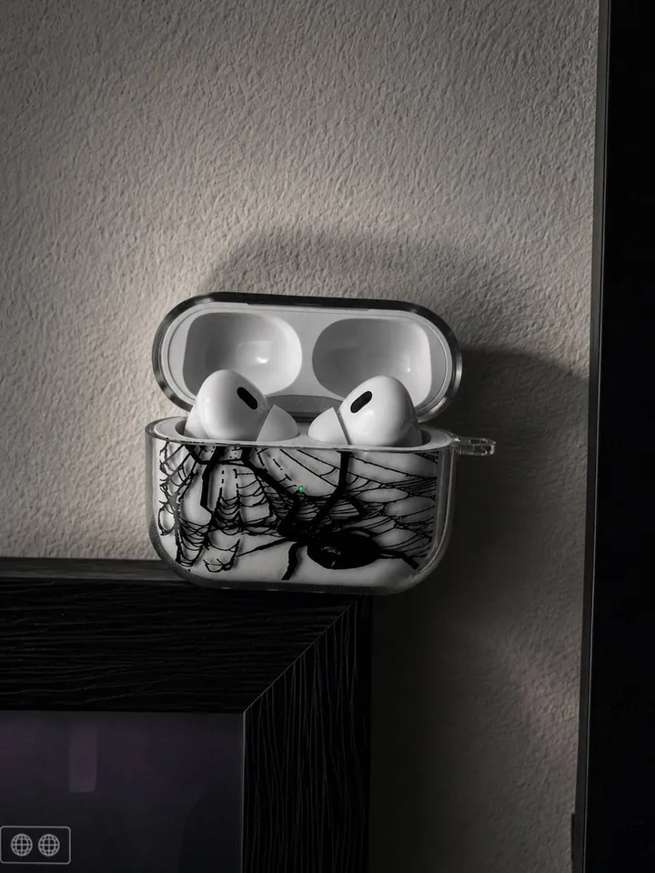 White anime Plain AirPods Case